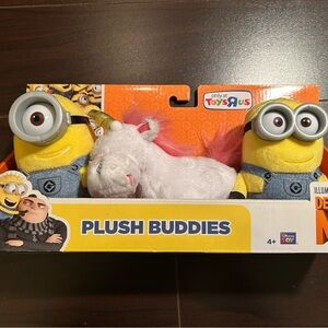 Universal Plush Buddies - Yellow Minions and White Unicorn